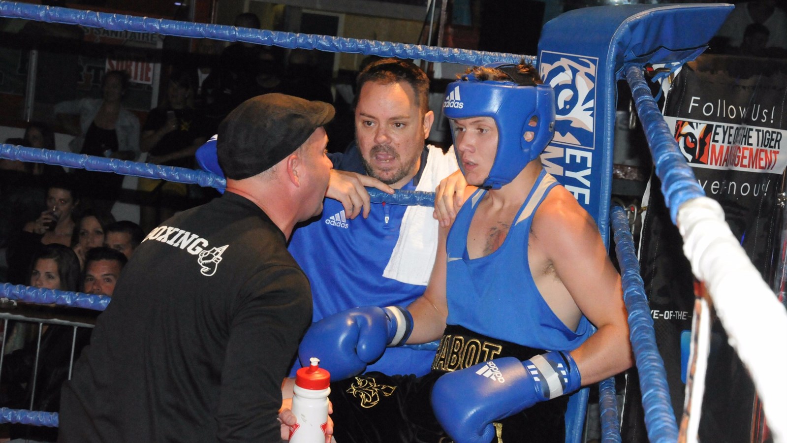 Kimmy St-Pierre l'emporte par TKO face à Pierre-Luc Martel