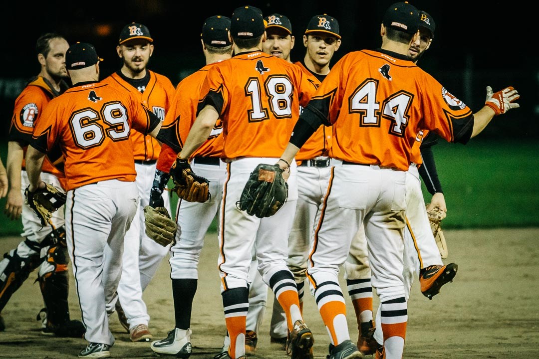 Baseball : Victoire des Jarrets noirs 12-2 contre St-Frédéric
