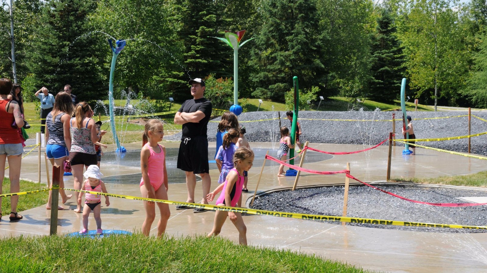 Les jeux d'eau du parc Veilleux de Saint-Georges accueillent ses premiers utilisateurs