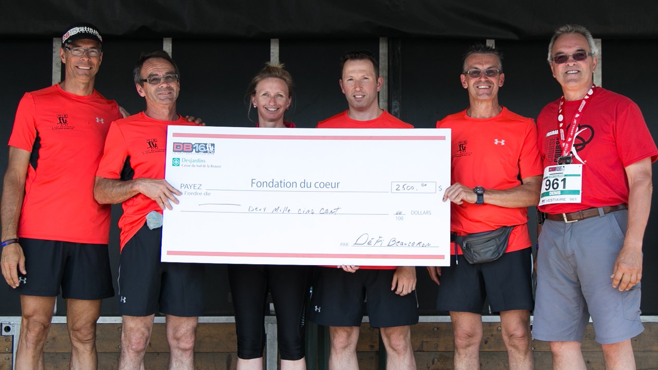 Un chèque de 2500 $ a été octroyé à la Fondation du Cœur Beauce-Etchemin