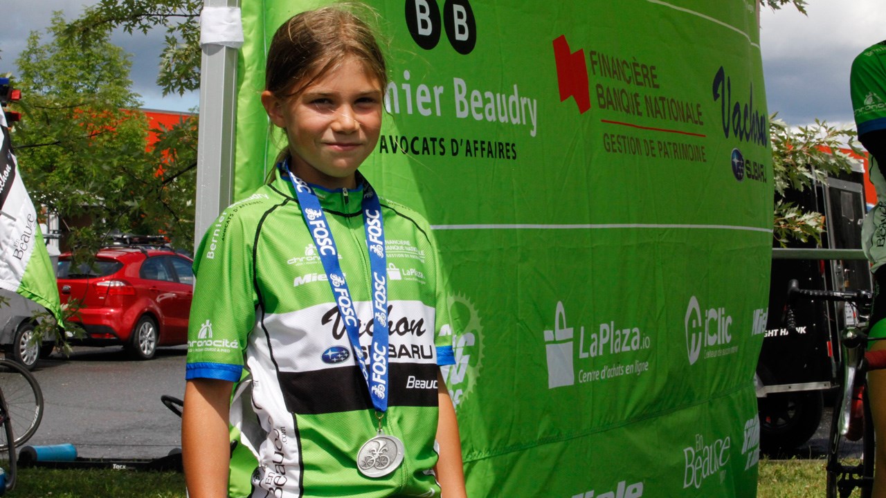 Emy-Rose Dion a remporté la médaille d’argent dans la catégorie Atome au critérium.