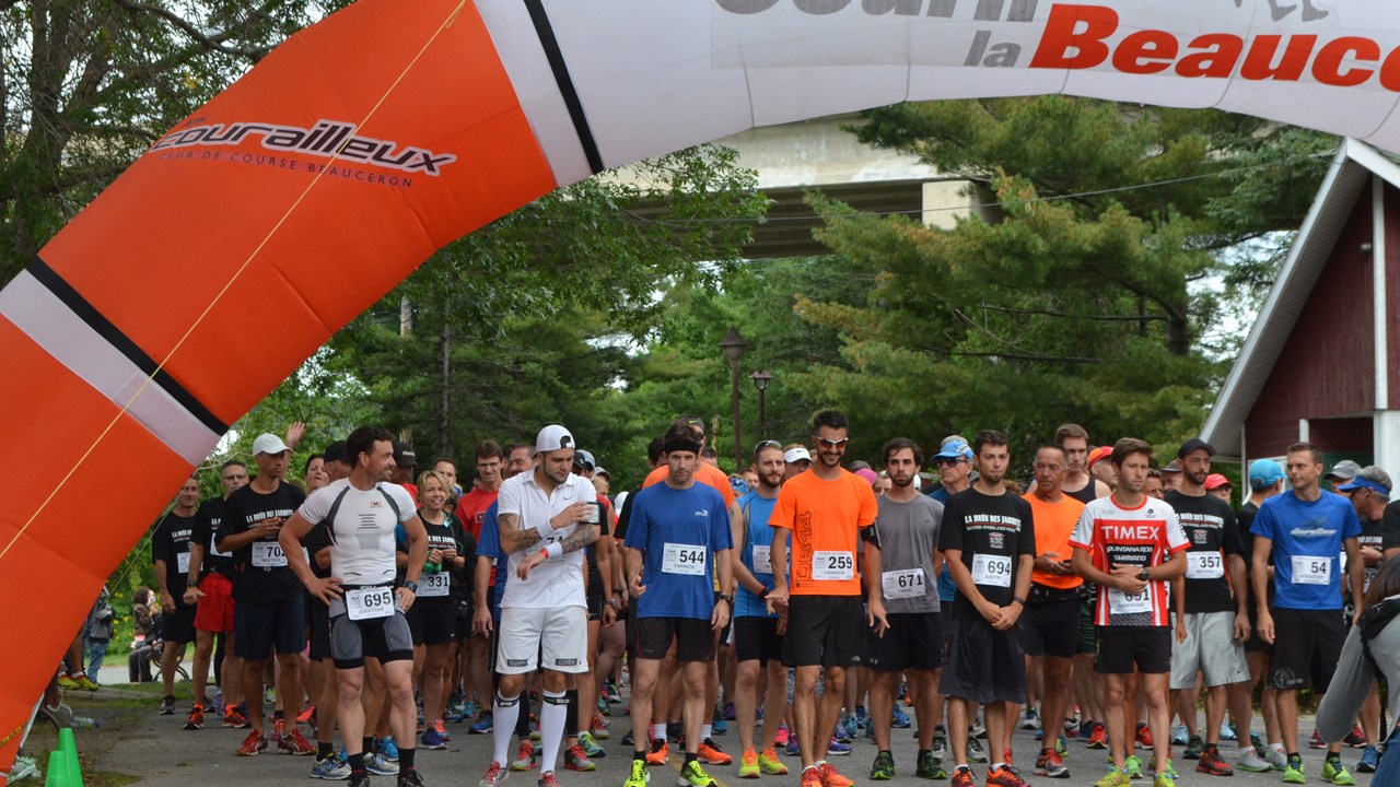 Plus de 750 coureurs participent à la Ruée des Jarrets 2016