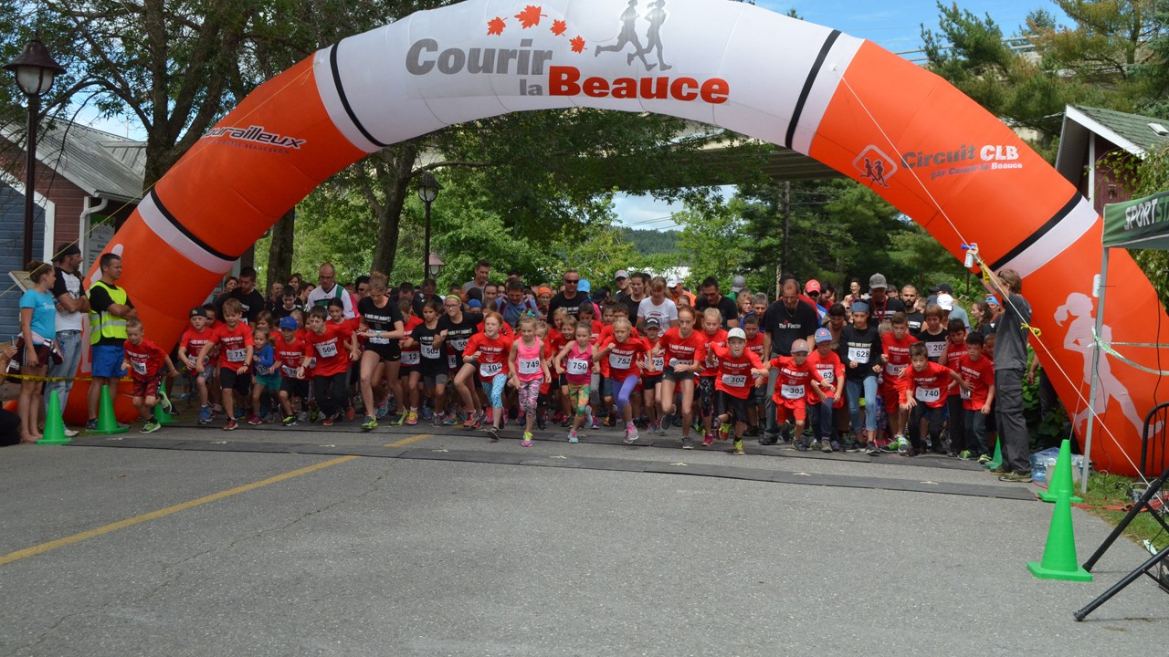 Plus de 750 coureurs participent à la Ruée des Jarrets 2016