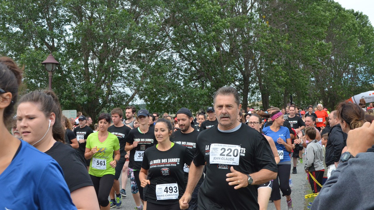 Plus de 750 coureurs participent à la Ruée des Jarrets 2016