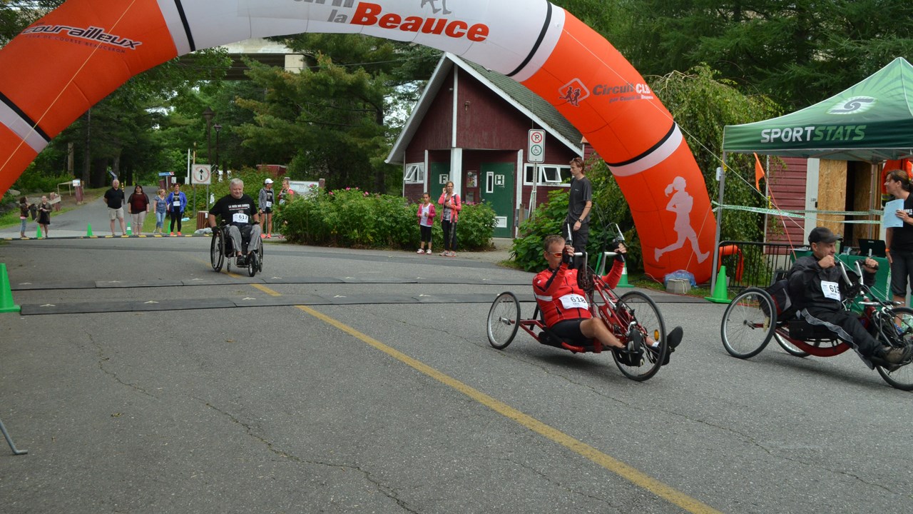 Plus de 750 coureurs participent à la Ruée des Jarrets 2016