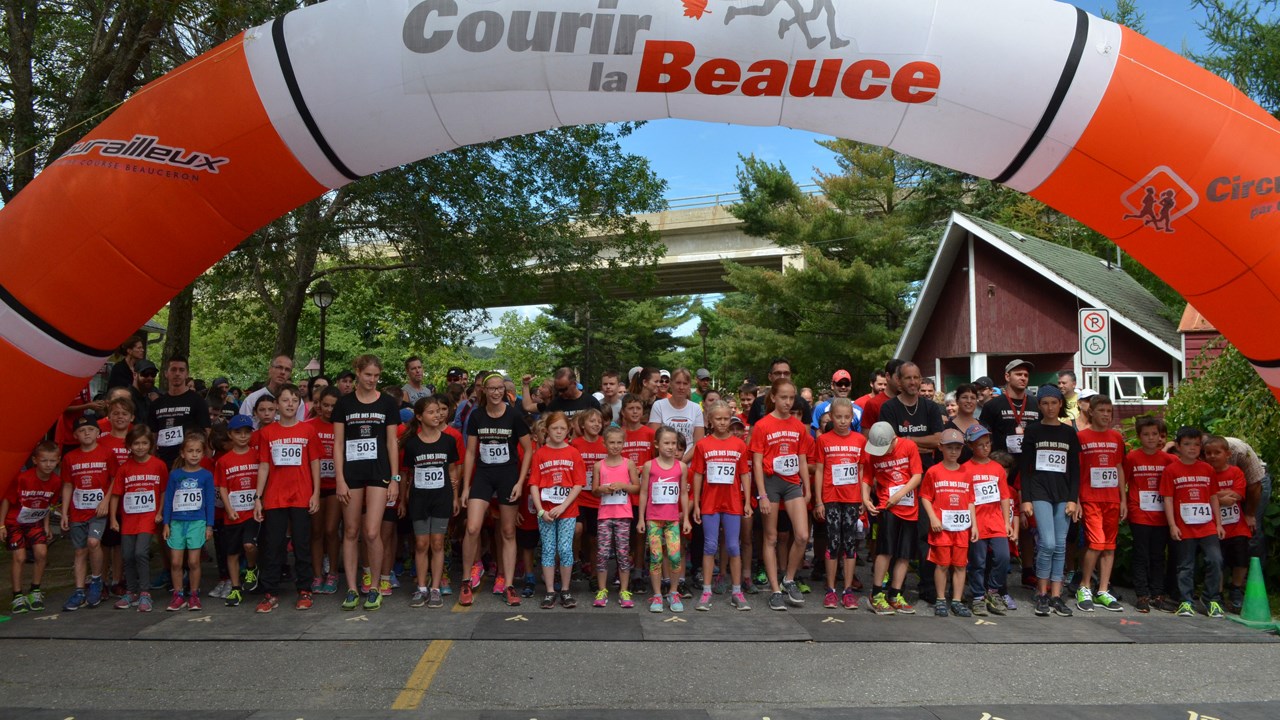 Plus de 750 coureurs participent à la Ruée des Jarrets 2016