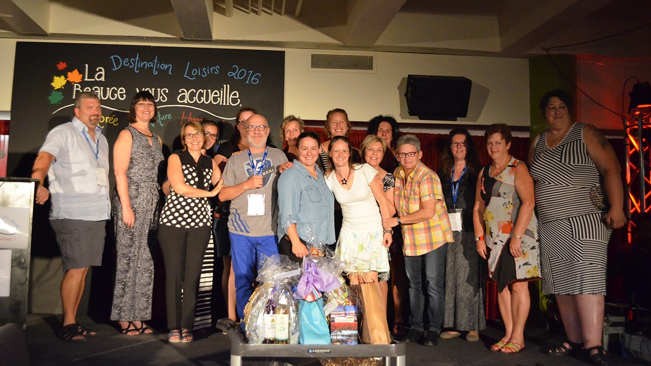 Les membres du comité organisateurs de Destination loisirs 2016.