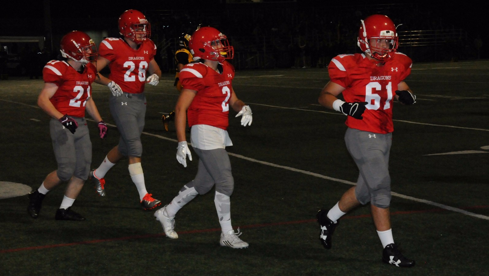 Les Dragons de la Polyvalente de Saint-Georges démolissent les Mustangs 51-0