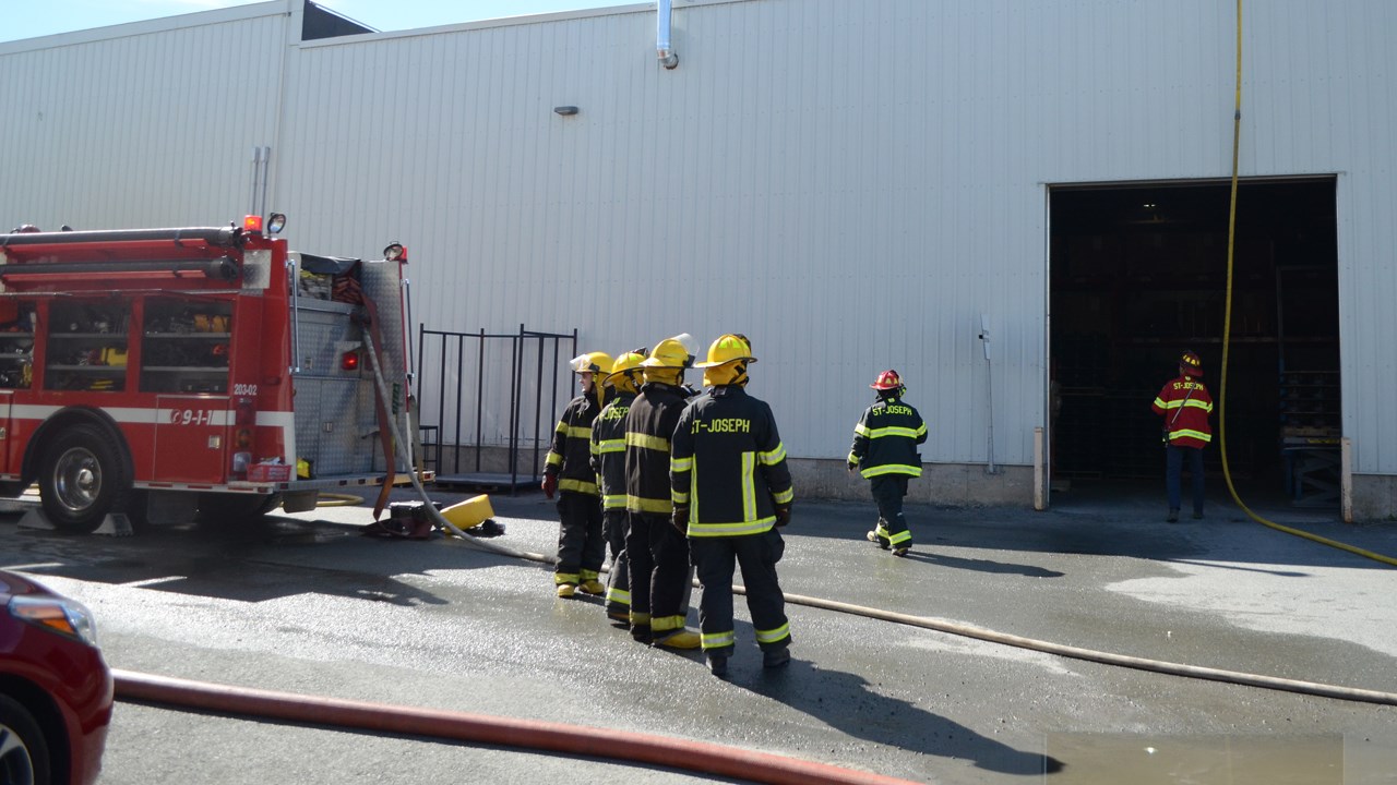 Incendie chez Frameco à Saint-Joseph