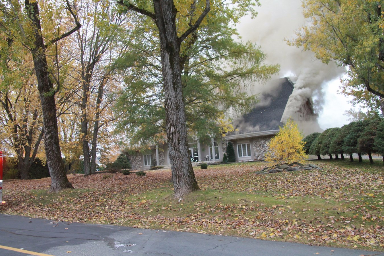 Incendie majeur sur la 1re Avenue Ouest à Saint-Georges