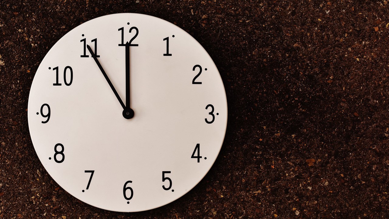 La nuit du 5 au 6 novembre marquera le retour à l’heure normale de l’Est au Québec. À 2h, il faudra donc reculer les montres et horloges d’une heure.