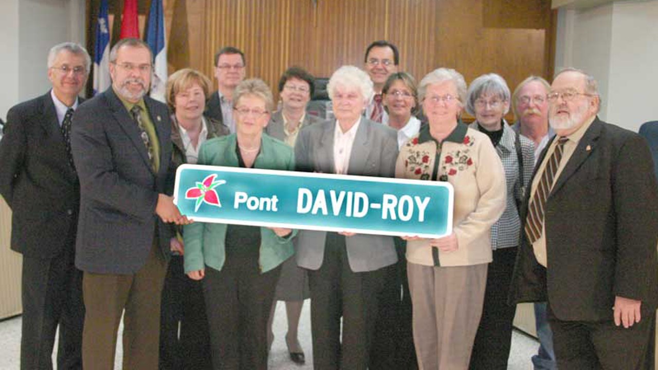 Le 28 octobre 2008, les descendants de David Roy et Josaphat Poulin voient leurs ancêtres honorés à Saint-Georges.