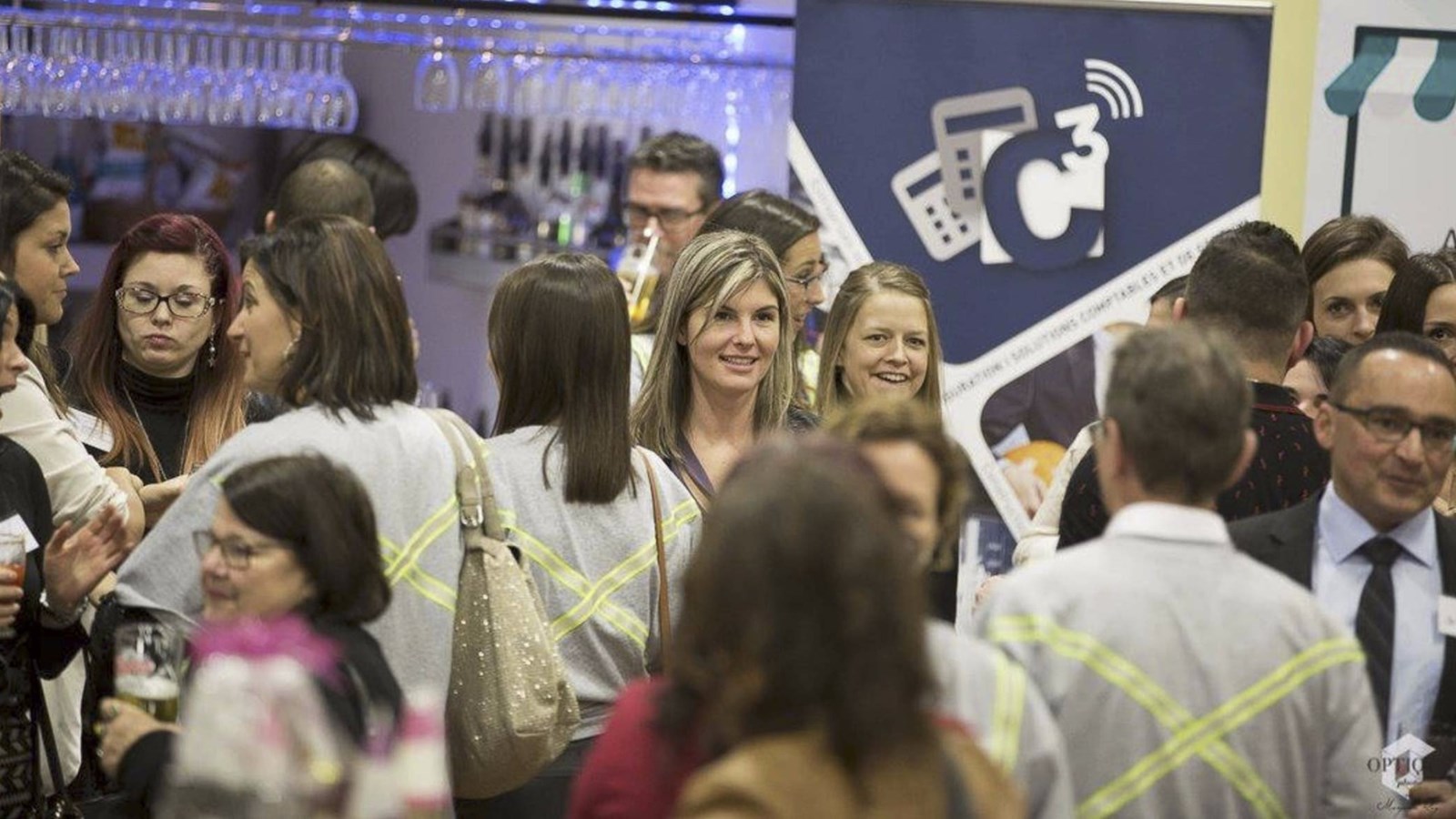 Mercredi dernier a eu lieu, au Centre Caztel de Sainte-Marie, la Grand réseautage 5 à 9 organisé par la Chambre de commerce et d'industrie Nouvelle-Beauce. Pour cette 5e édition, 160 commerçants étaient présents à l'événement.