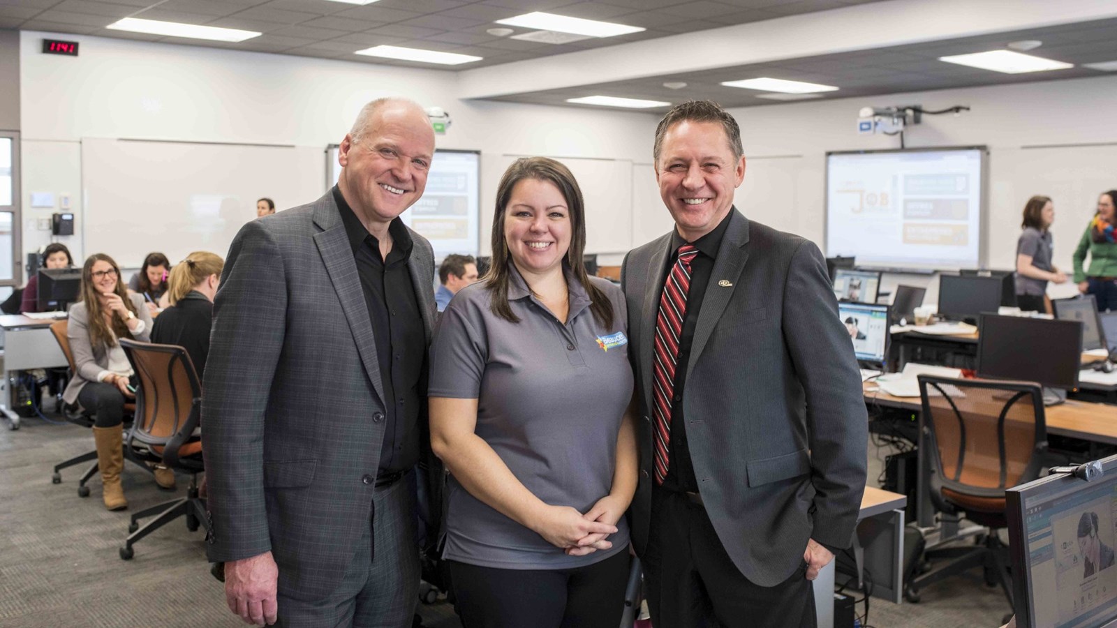 Les trois représentants des MRC beauceronnes participant à l'initiative lancée par La Beauce Embauche avec, à gauche, le directeur du Développement économique Nouvelle Beauce, Claude Drouin, Hélène Latulippe, directrice du Conseil économique de Beauce, pour la MRC Beauce-Sartigan et Daniel Chaîné, directeur du Centre local de développement Robert-Cliche.