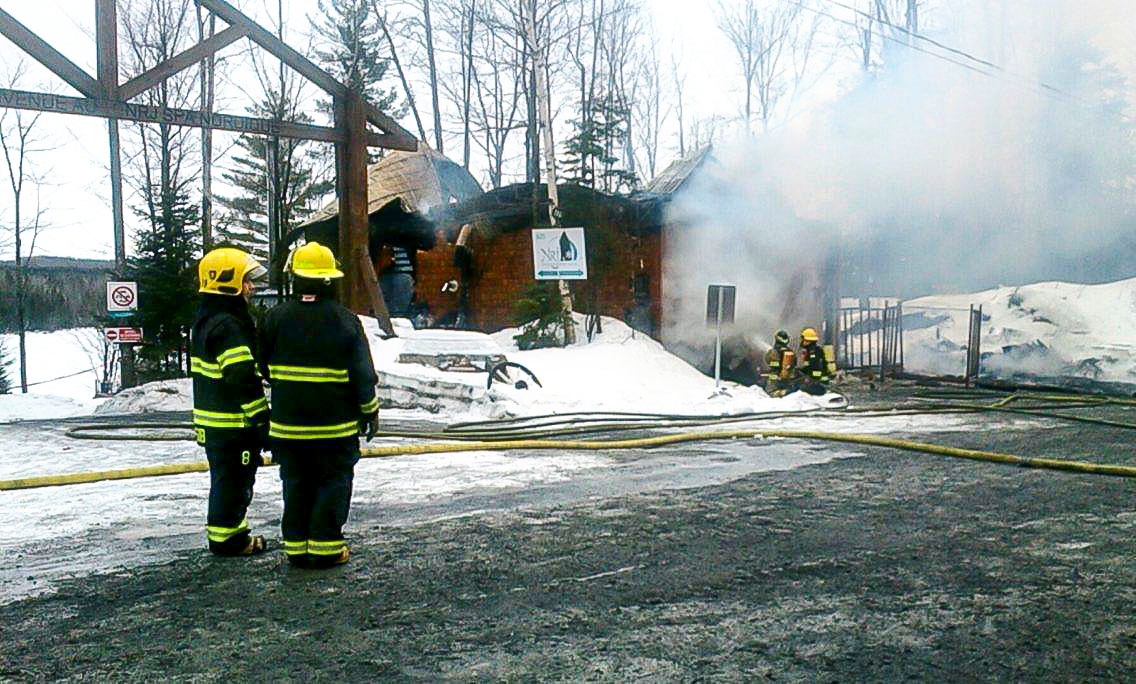EN BREF | Incendie au NRJ Spa Nordique de Saint-Alfred