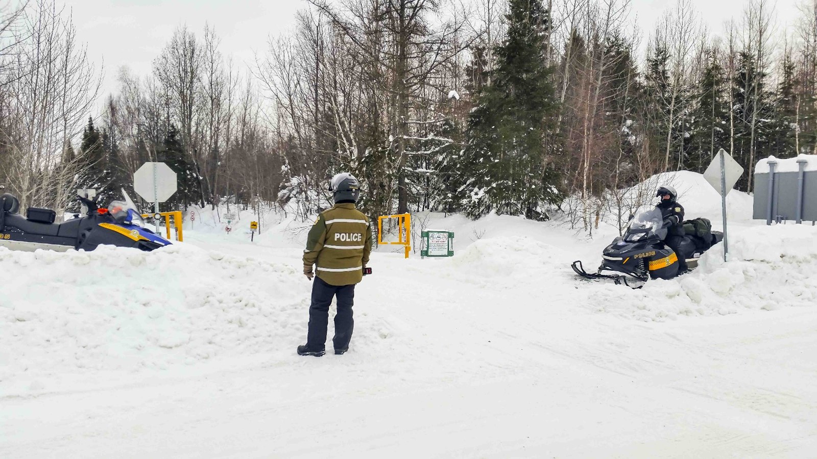 Plus de 1 800 motoneiges interceptées la fin de semaine passée