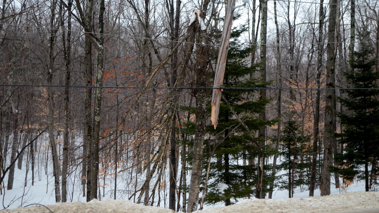 Une femme blessée lors d'une sortie de route à Vallée-Jonction