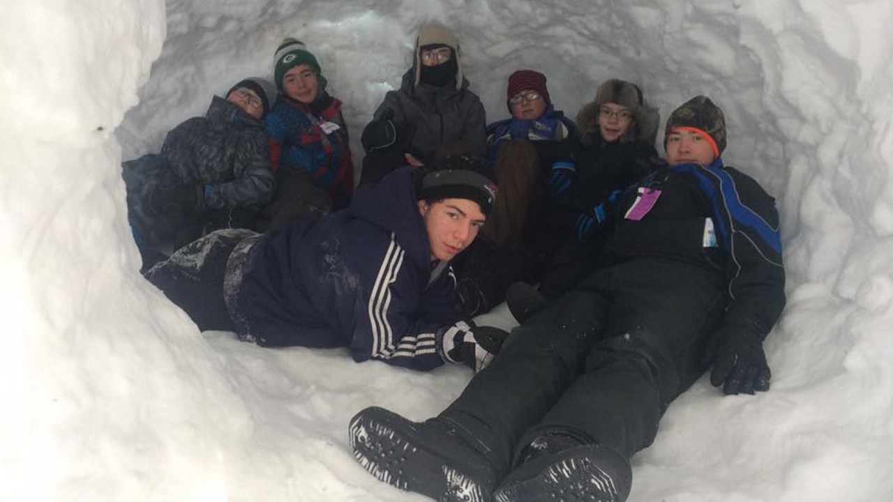 Une nuit à l'extérieur pour le corps de cadets de Saint-Zacharie