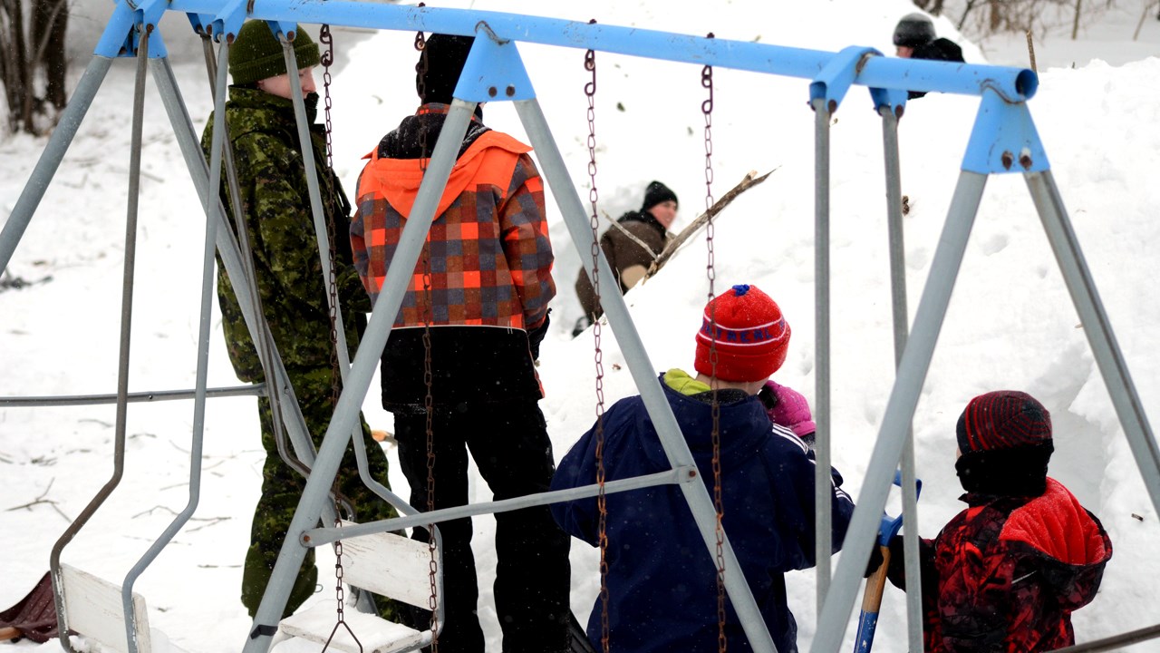 Une nuit à l'extérieur pour le corps de cadets de Saint-Zacharie