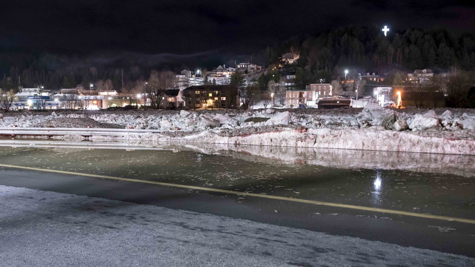 État des lieux de l'inondation moyenne à Beauceville samedi à 23h