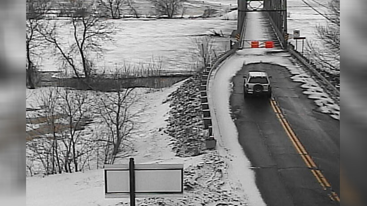 La route 276 entre Saint-Joseph et Saint-Joseph-des-Érables est fermée à la circulation.