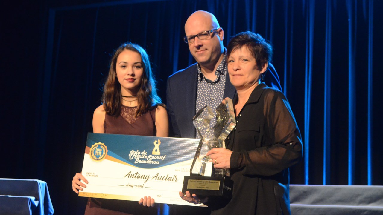 Anthony Auclair élu athlète de l'année, Vanessa Drouin et Éliot Grondin respectivement deuxième et troisième