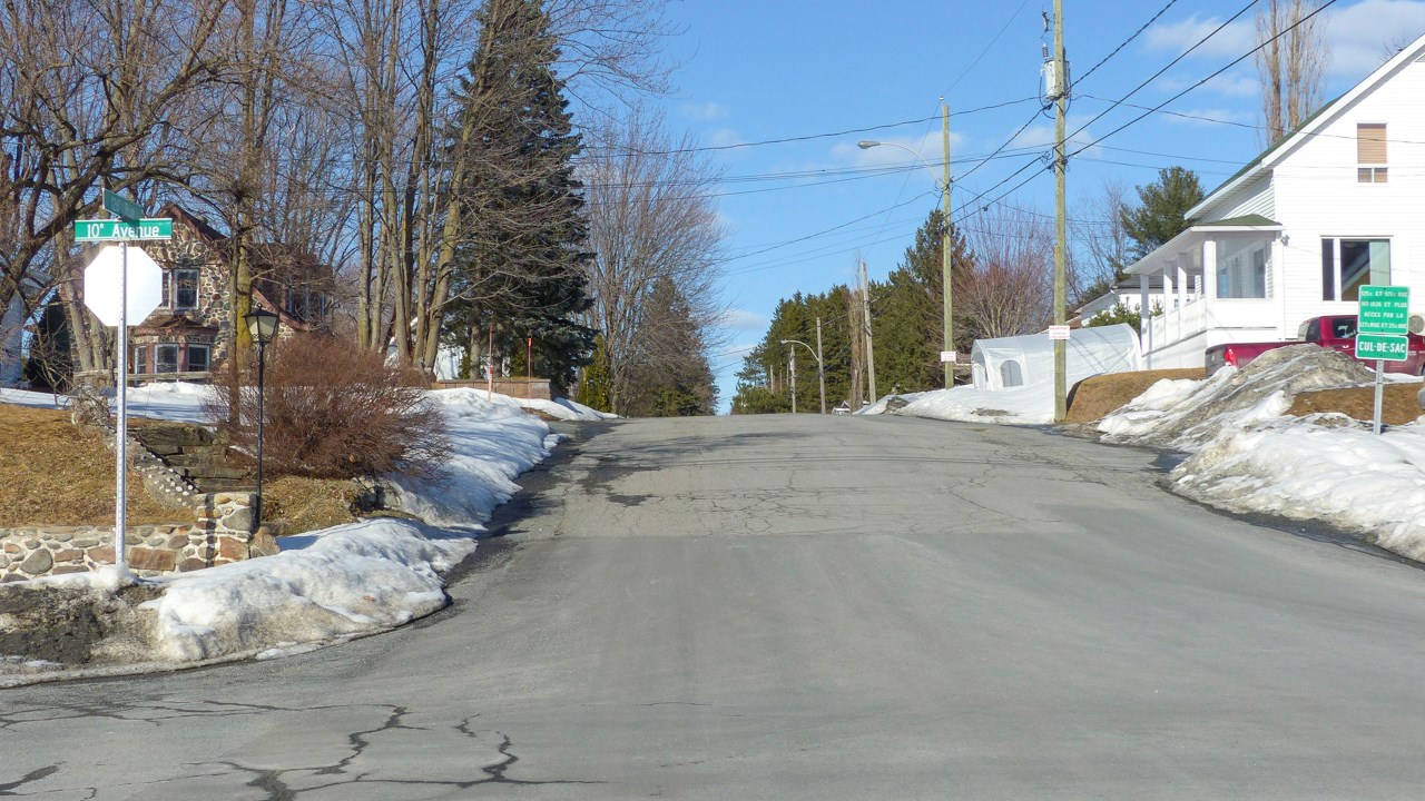 Les travaux se dérouleront sur la 126e Rue, à l'est de la 10e Avenue, à Saint-Georges et devraient durer une dizaine de semaines. 