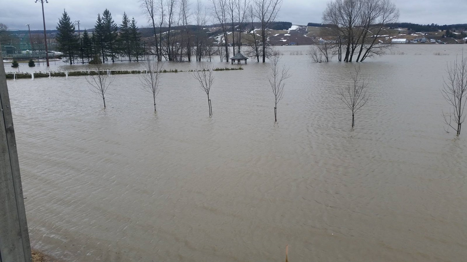 État des lieux de l'inondation moyenne à Saint-Joseph