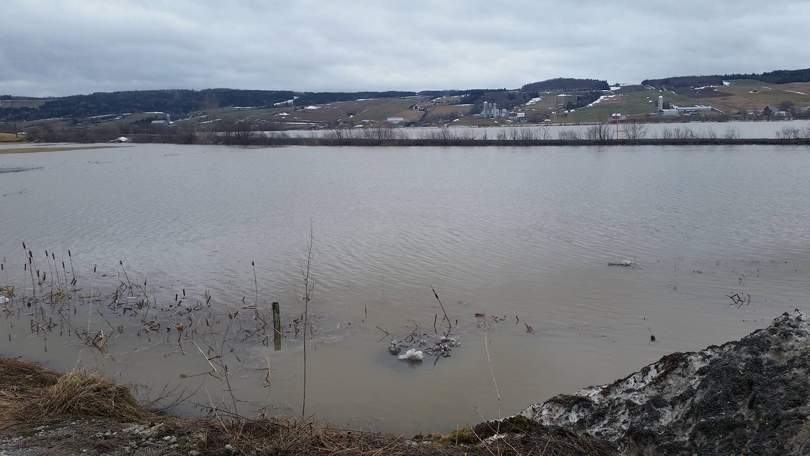 État des lieux de l'inondation moyenne à Saint-Joseph