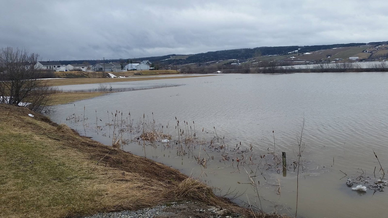 État des lieux de l'inondation moyenne à Saint-Joseph