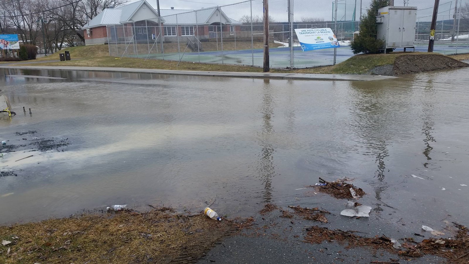 État des lieux de l'inondation moyenne à Saint-Joseph
