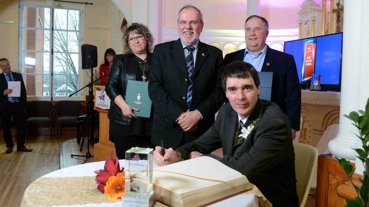 Cinq citoyens honorés lors du Gala de l'Ordre du mérite georgien