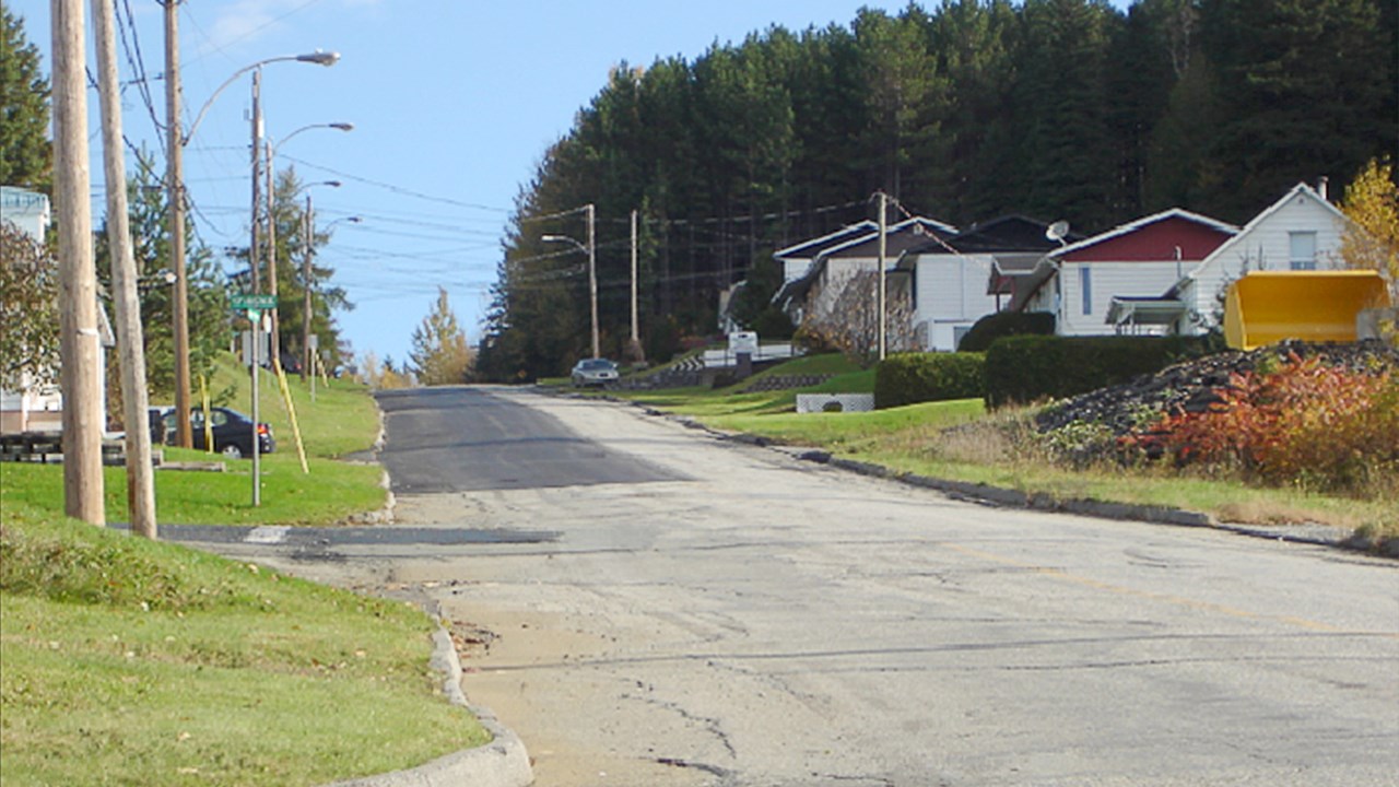 Les travaux prévus font partie de la 2e phase de la réparation de la route Fraser, ayant déjà connu une réfection en 2016 sur une distance de 4,5 km.