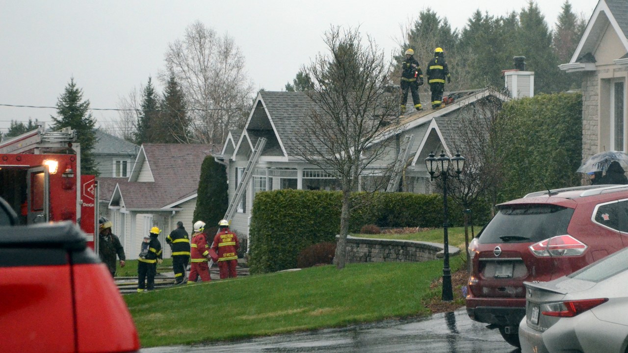 Un feu de cuisson cause un incendie dans une résidence de Saint-Éphrem