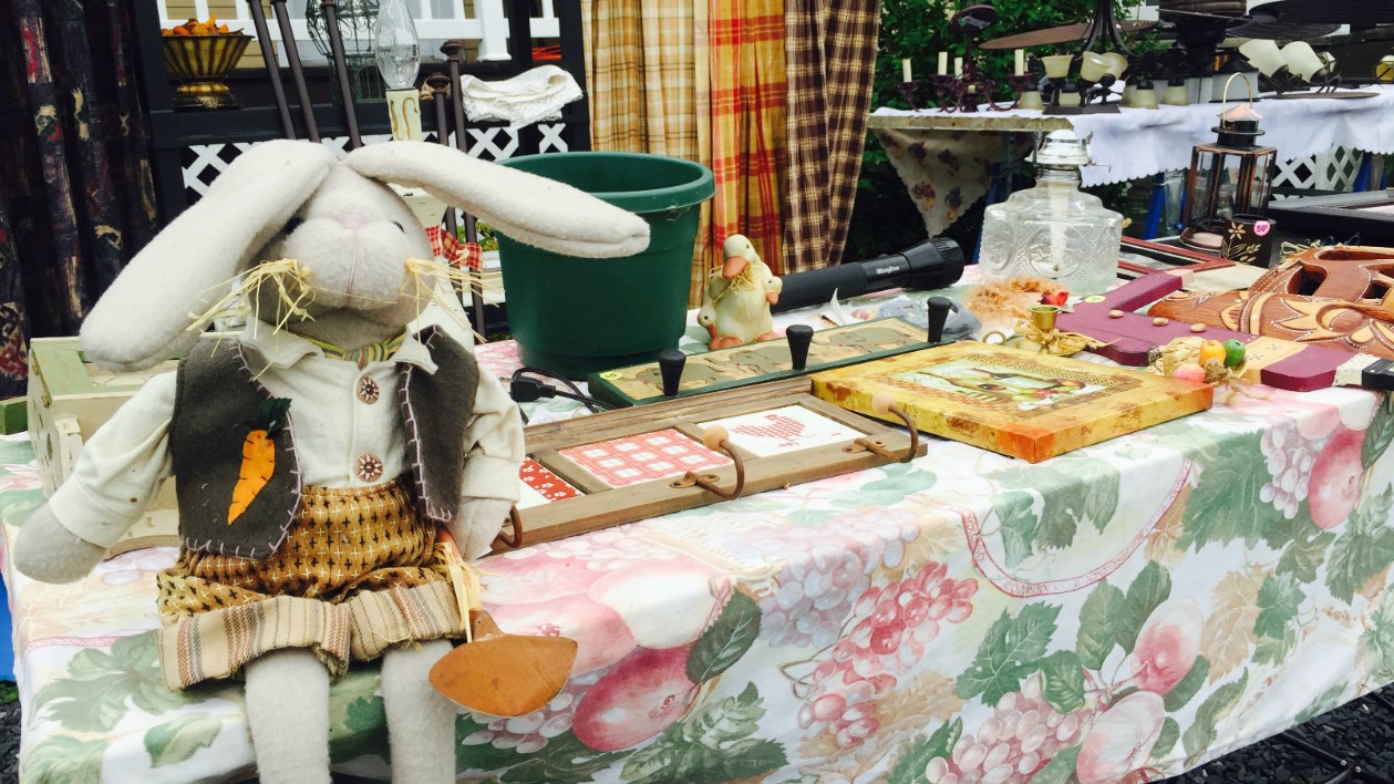 La grande fin de semaine annuelle des « ventes de
garage » sur le territoire de Ville de Saint-Georges se
tiendra le vendredi 26, le samedi 27 et le dimanche 28 mai.
