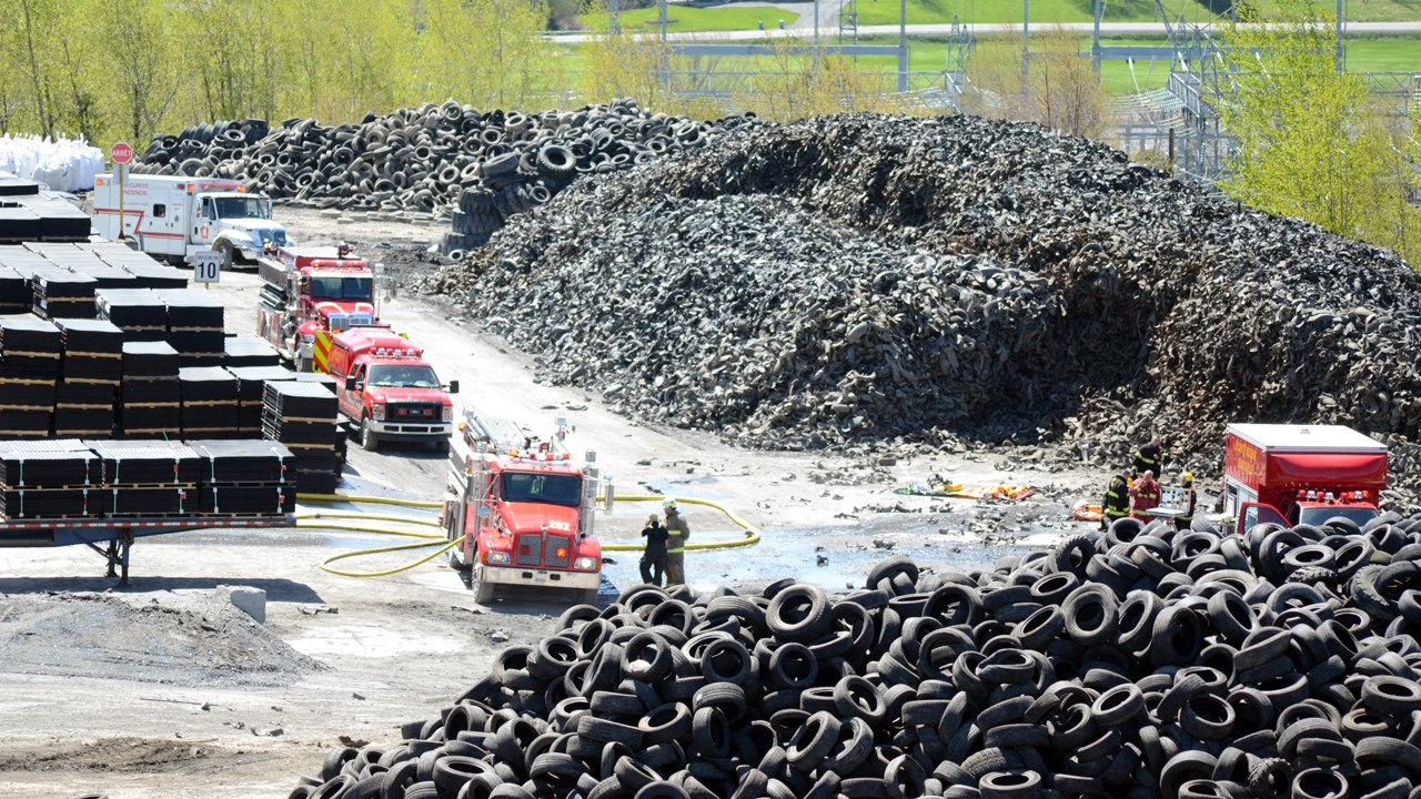 Incendie à l'usine de Royal Mat à Beauceville 