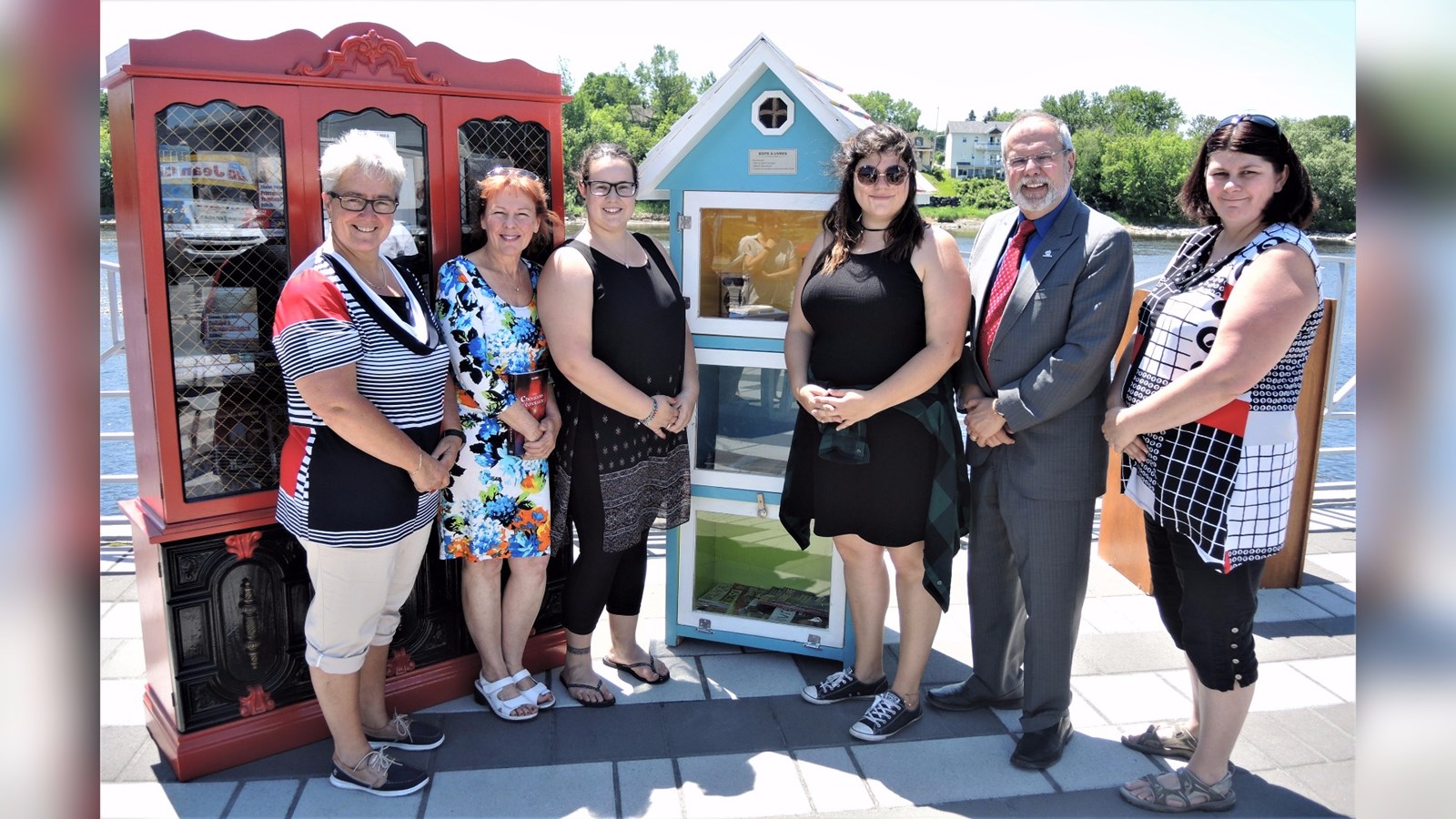Deux boîtes à livres sont maintenant accessibles pour les citoyens dont une sous la rotonde à l’intersection de la promenade Redmond et de la 116e Rue et une seconde sous la gloriette Richelieu dans le parc Veilleux.