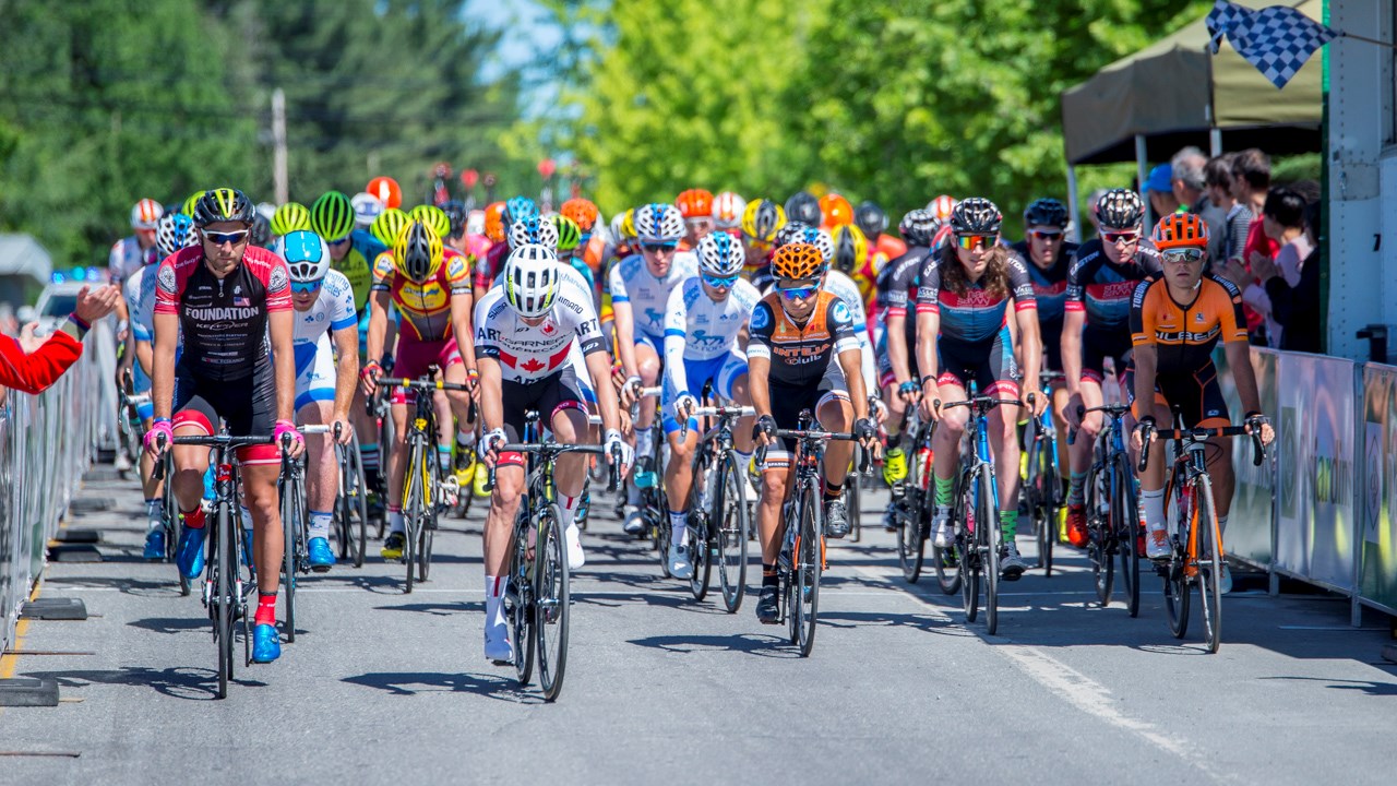 TOUR DE BEAUCE 2017 | Les cyclistes ont pris le départ vers 10h pour la 1ère étape