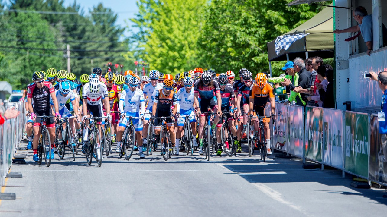 TOUR DE BEAUCE 2017 | Les cyclistes ont pris le départ vers 10h pour la 1ère étape
