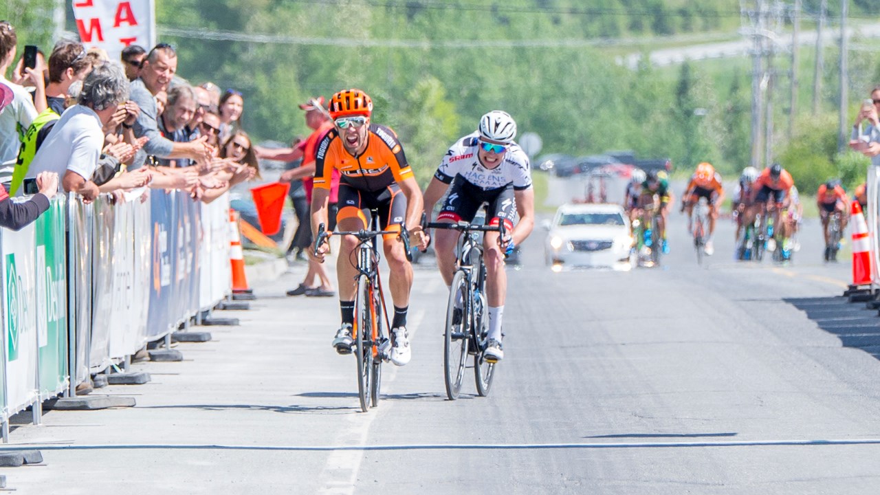 Le Québécois Émile Jean l'a emporté dans le sprint final face à l'Américain Ian Garrison. 