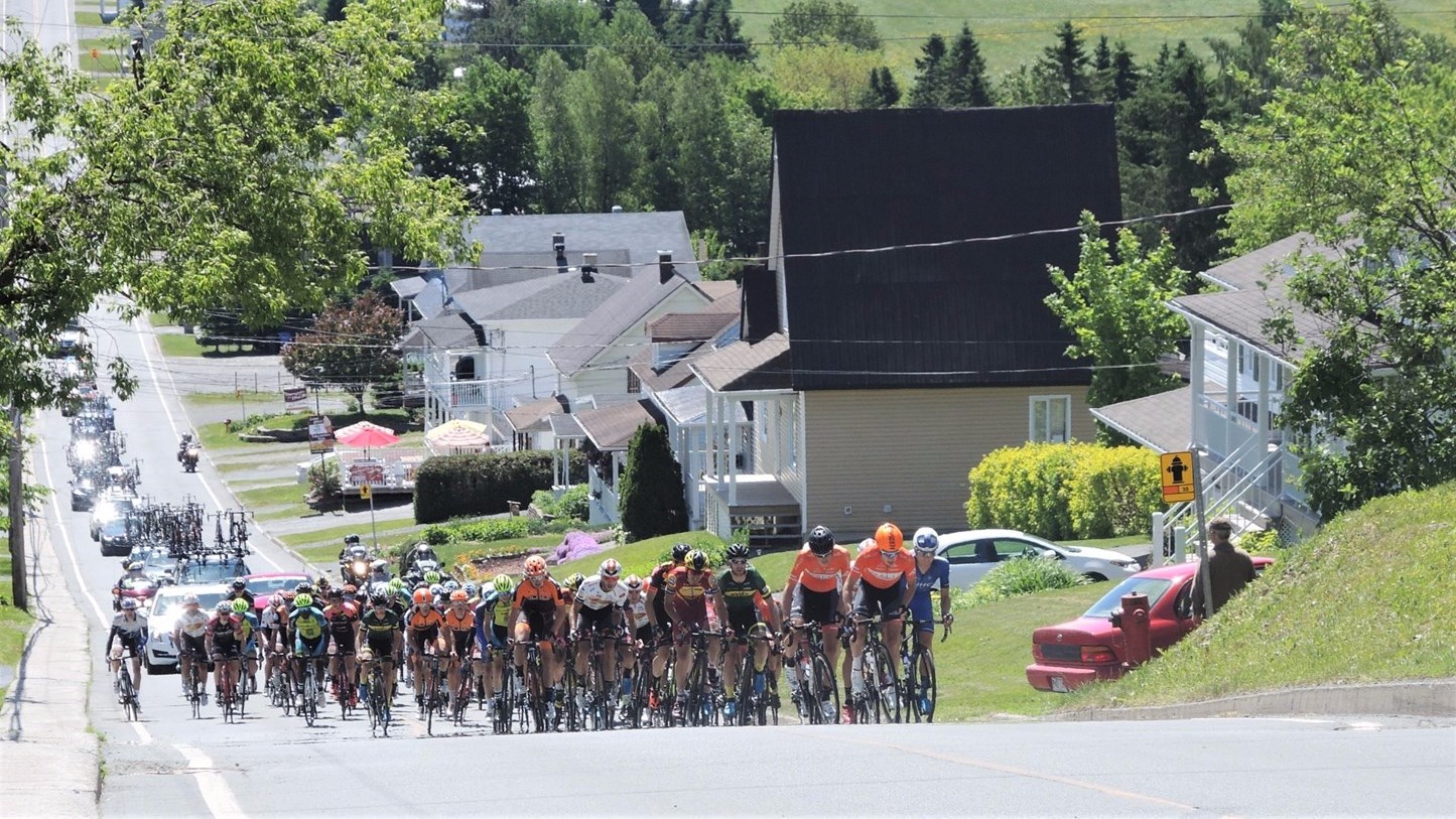 TOUR DE BEAUCE 2017 | Résumé de la première étape en photos et en vidéos
