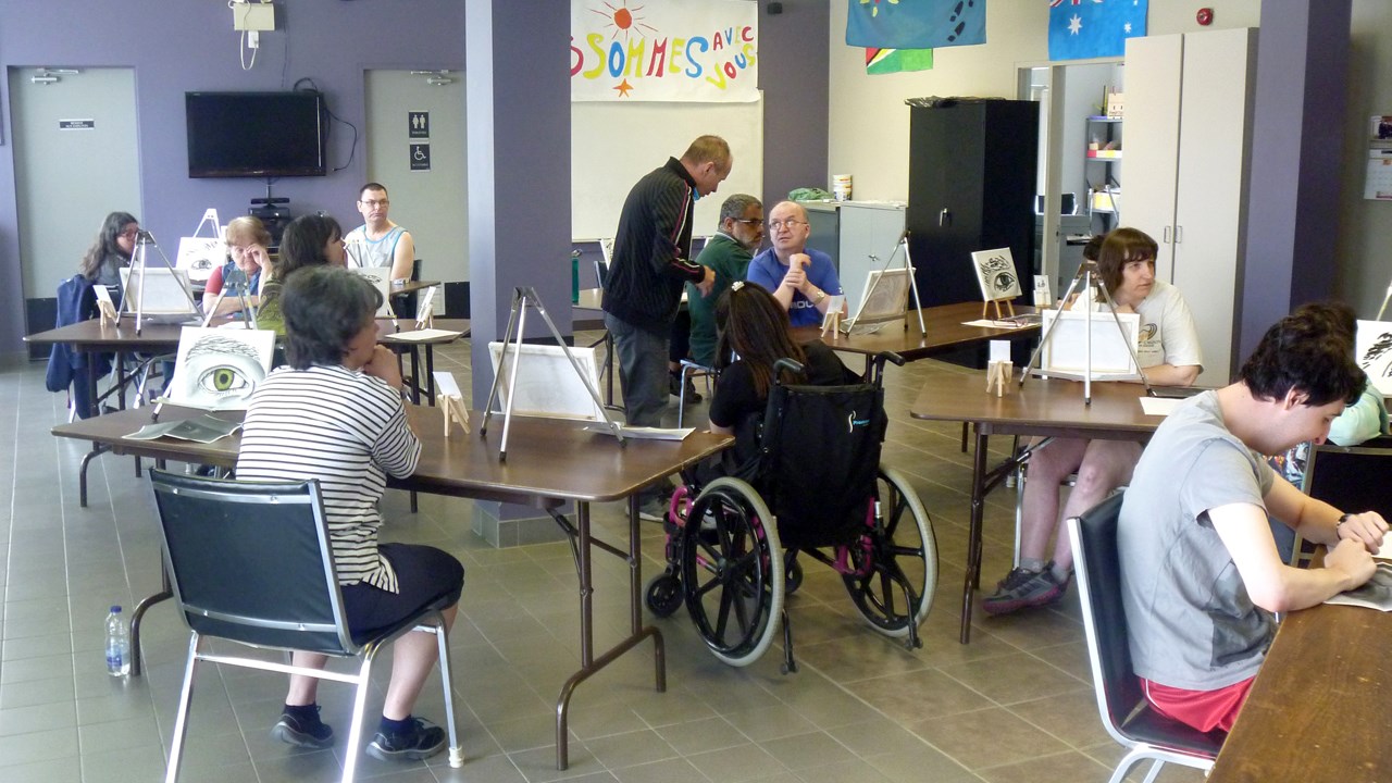 L’APHC présente l’exposition «  Nous sommes avec vous »
