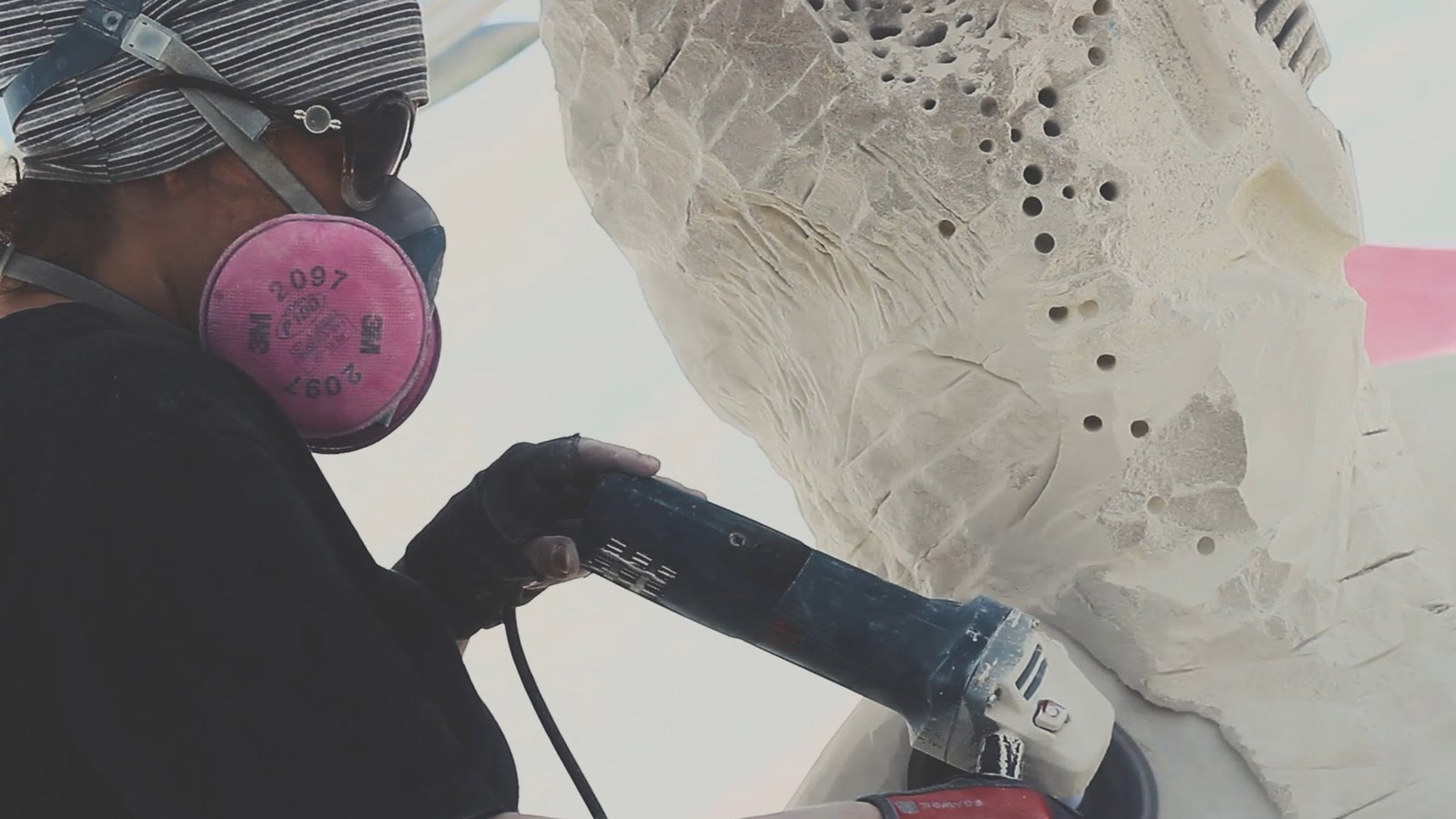 La sculpteure québécoise Amélie Pomerleau.