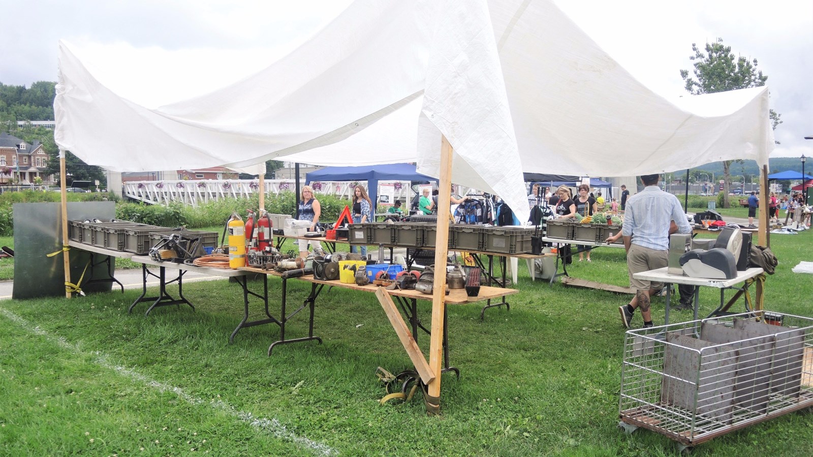 La Grand Marché annuel de Beauceville, édition 2017, s'est déroulé sur l'Île Ronde lors du samedi 8 juillet 2017.