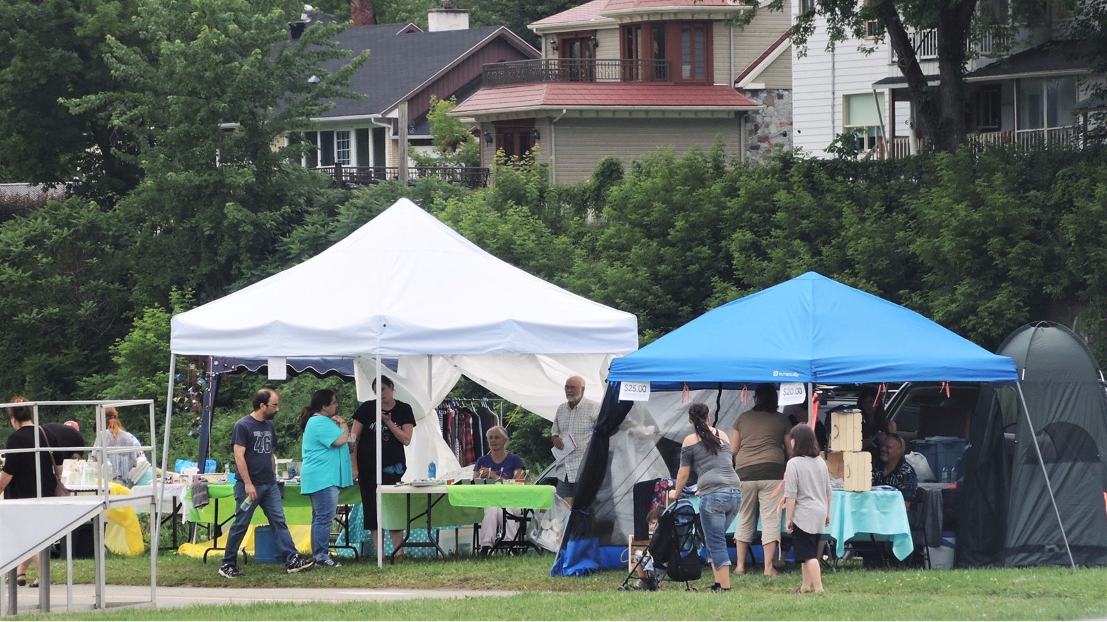 La Grand Marché annuel de Beauceville, édition 2017, s'est déroulé sur l'Île Ronde lors du samedi 8 juillet 2017.