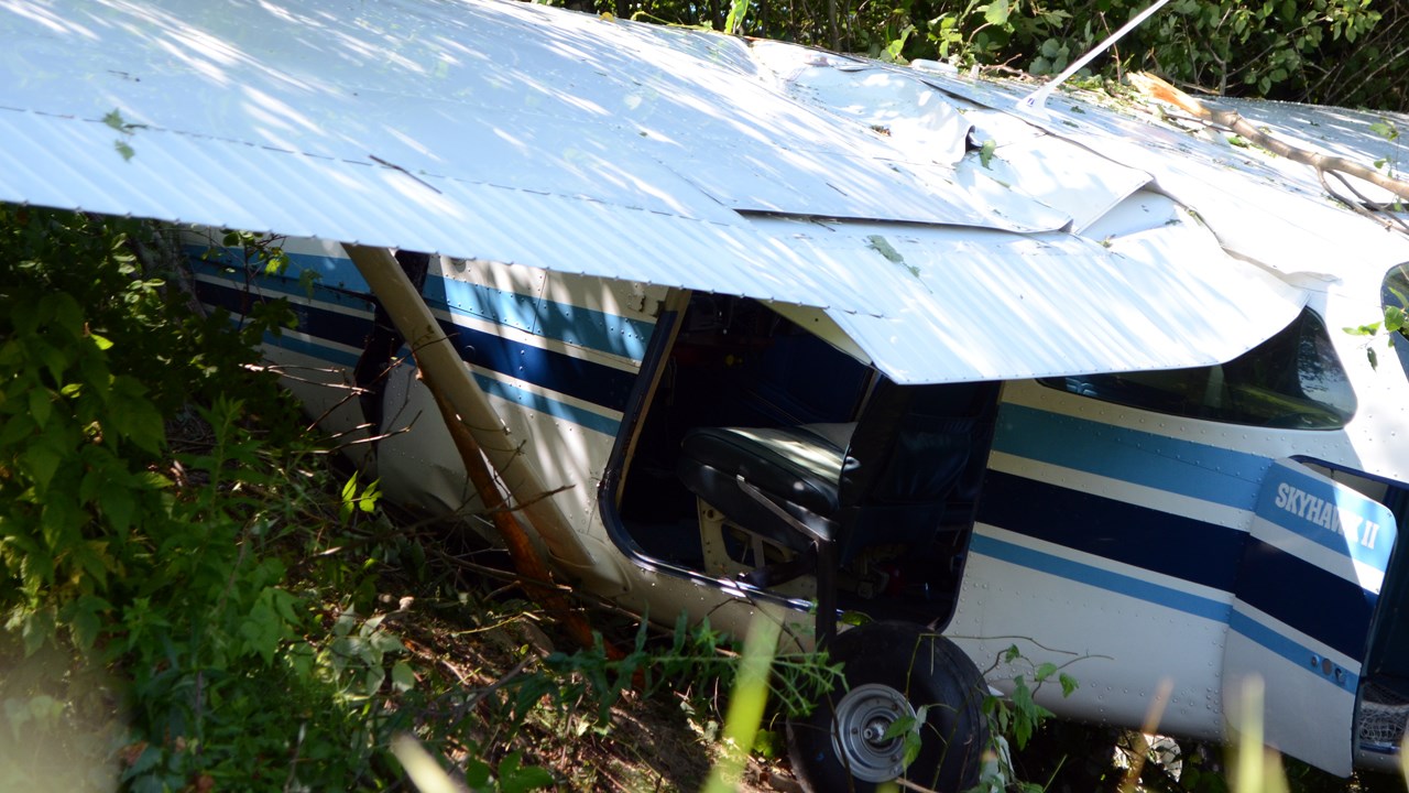 Un avion Cessna s'écrase dans un champ de Sainte-Marie