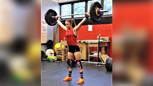 Audrey-Ann Perry-Dupuis, originaire de Vallée-Jonction, compétitionne dans la catégorie des 53 kilos pour le Club d'haltérophilie Les Dragons de Saint-Georges.