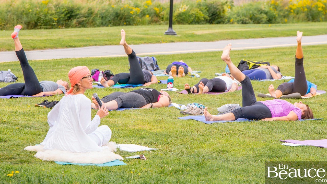 Près de 25 personnes présentes au Méga Yoga pour la petite Katou à Beauceville