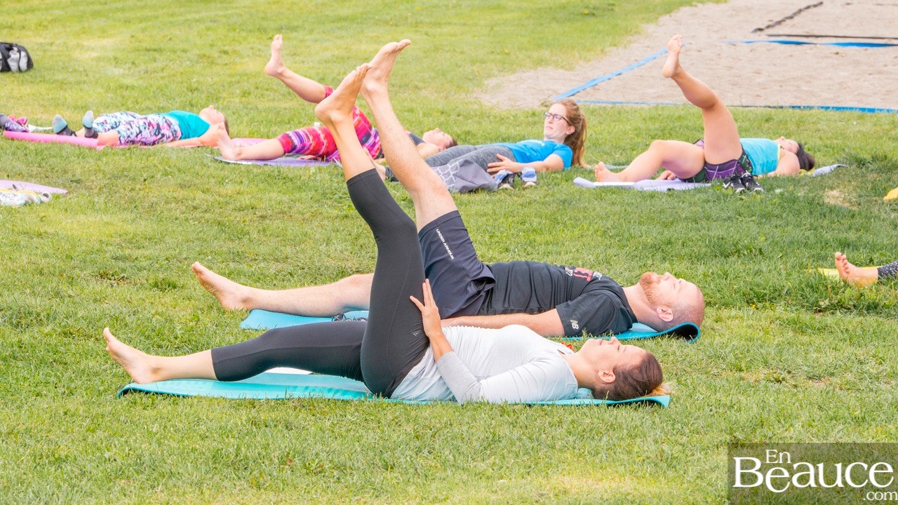 Près de 25 personnes présentes au Méga Yoga pour la petite Katou à Beauceville