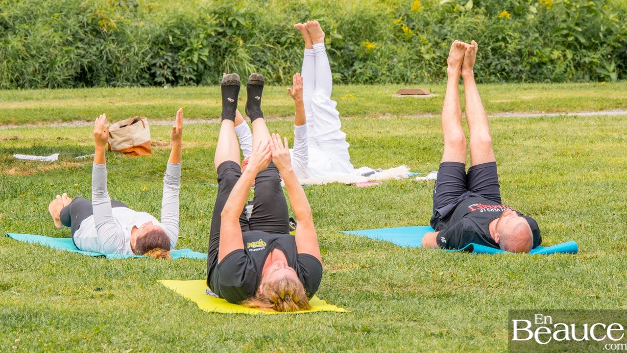 Près de 25 personnes présentes au Méga Yoga pour la petite Katou à Beauceville